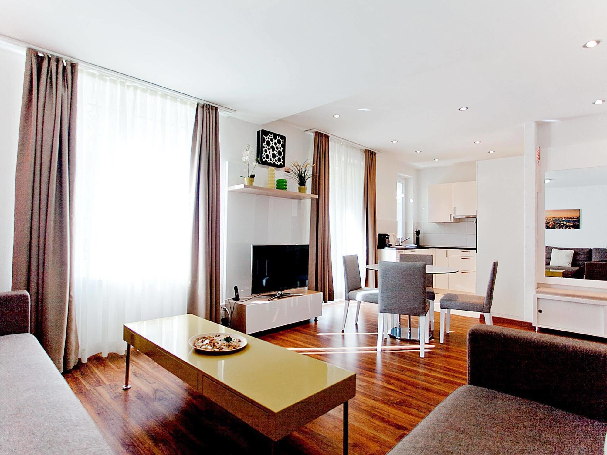 Premium Apartments By Livingdowntown Zurique Exterior foto